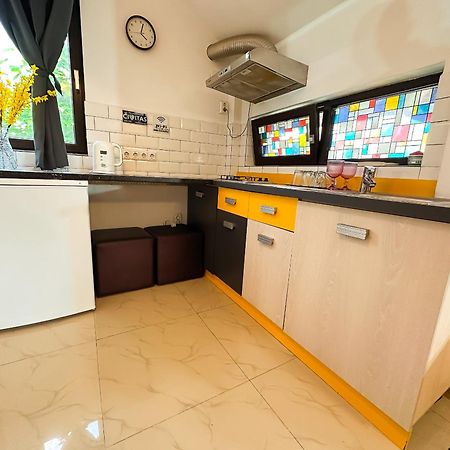 The Vintage - Wonderful Apartment In Best Location ไกรโอวา ภายนอก รูปภาพ