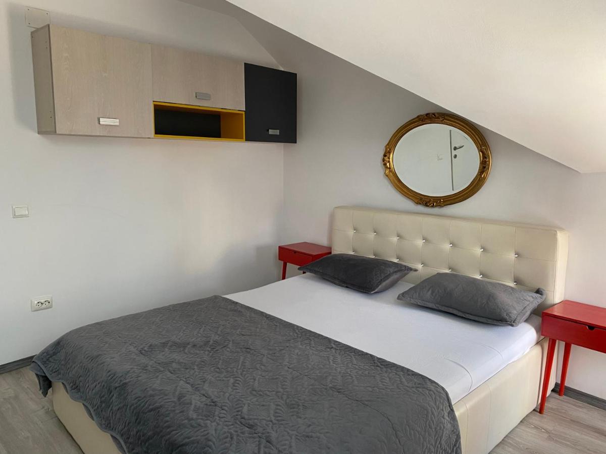 The Vintage - Wonderful Apartment In Best Location ไกรโอวา ภายนอก รูปภาพ