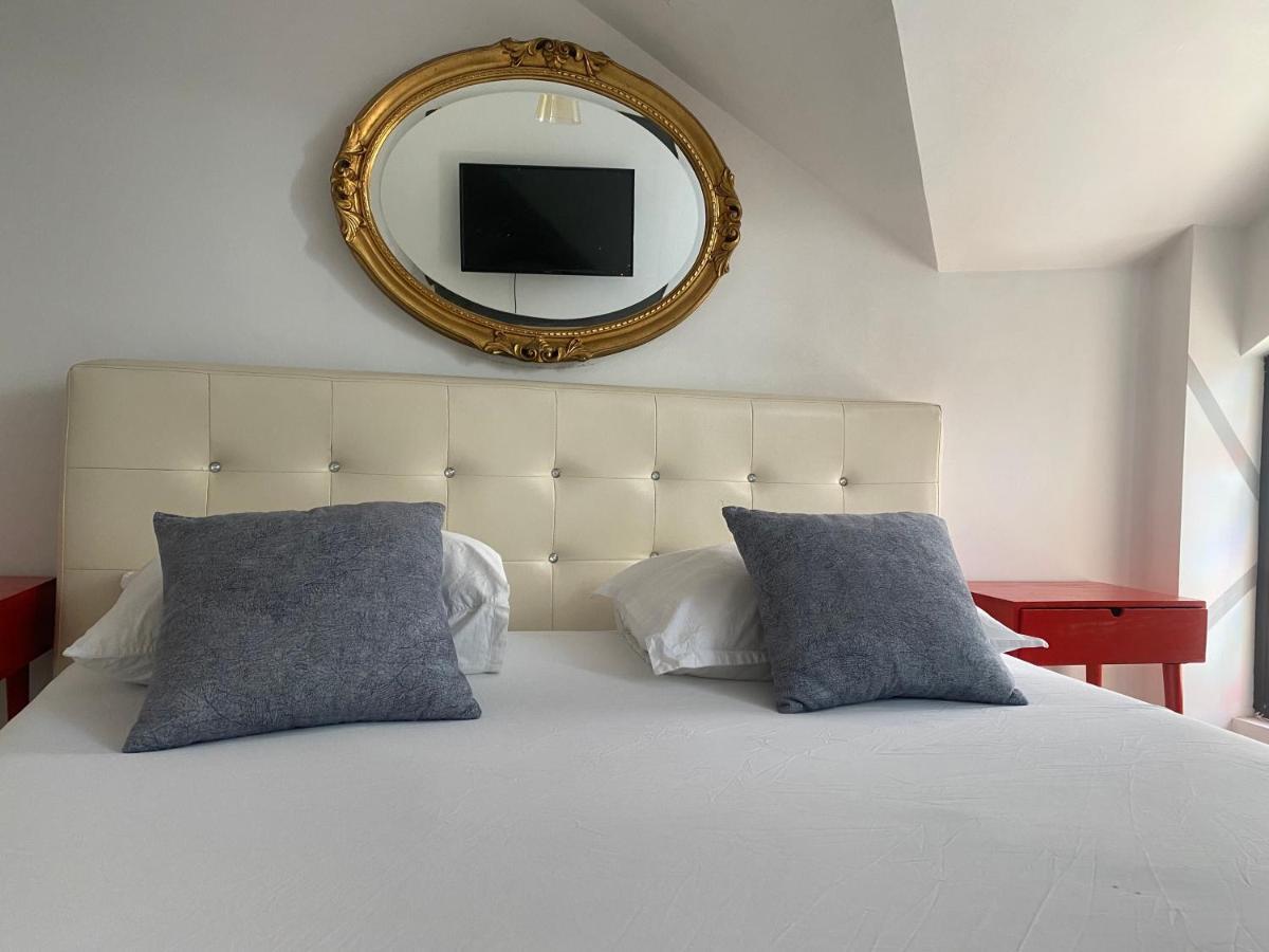 The Vintage - Wonderful Apartment In Best Location ไกรโอวา ภายนอก รูปภาพ