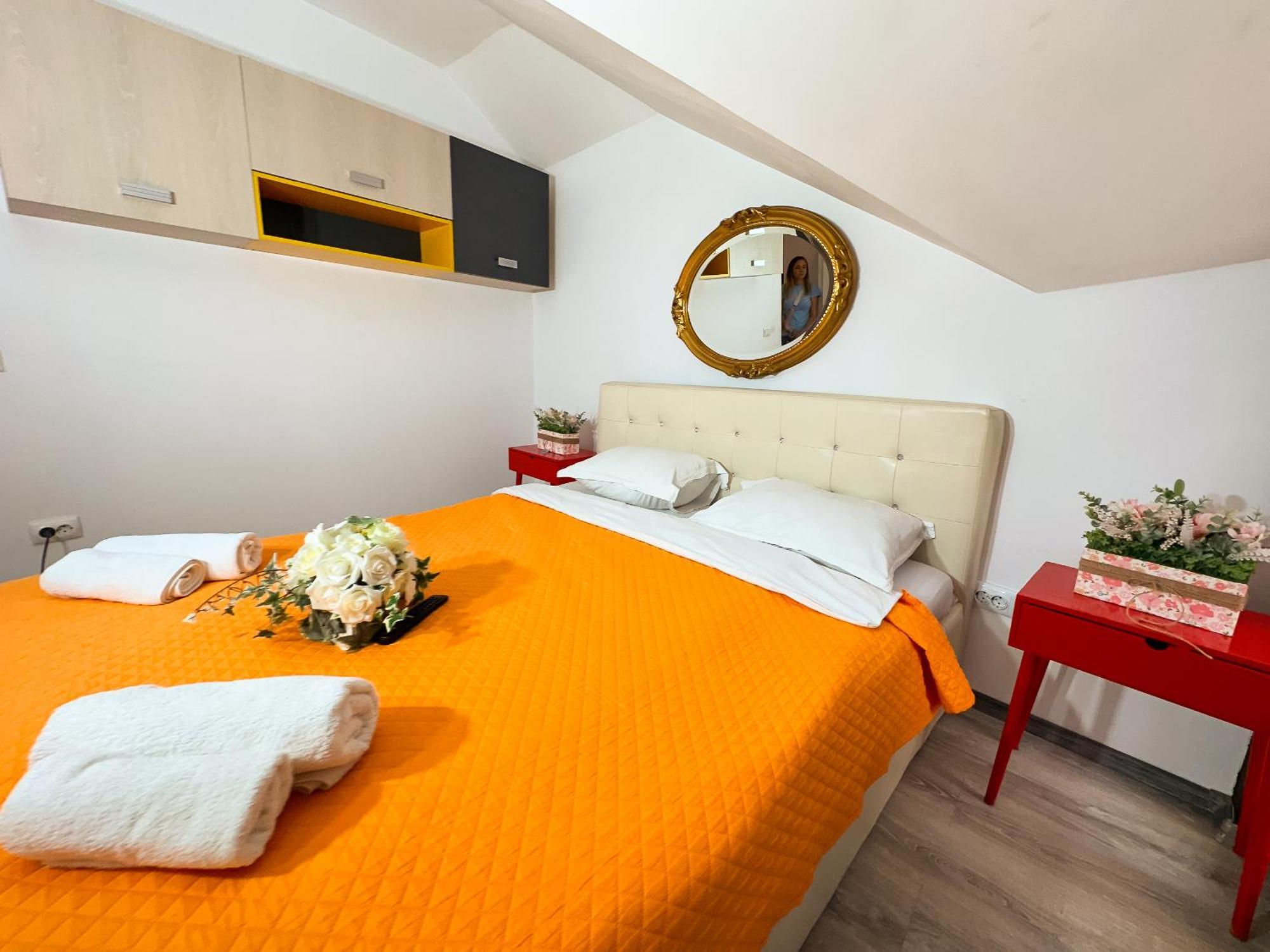The Vintage - Wonderful Apartment In Best Location ไกรโอวา ภายนอก รูปภาพ