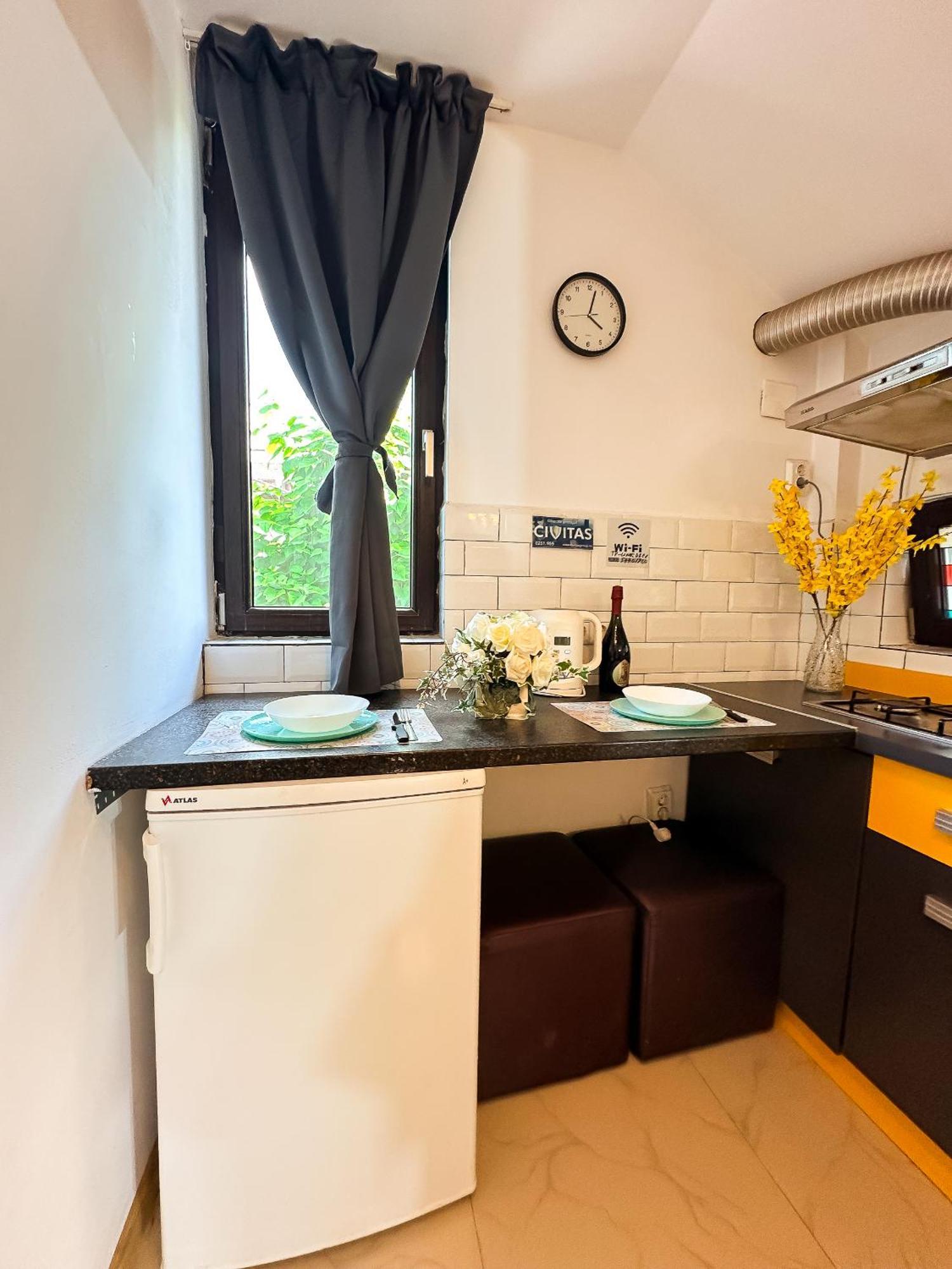 The Vintage - Wonderful Apartment In Best Location ไกรโอวา ภายนอก รูปภาพ