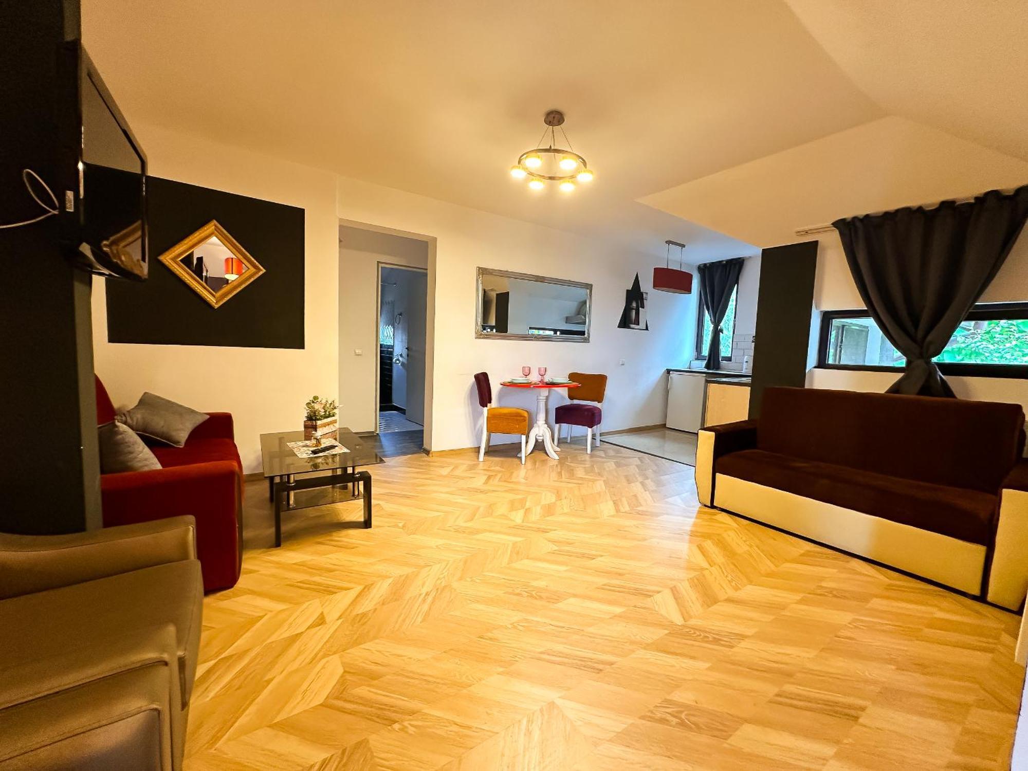 The Vintage - Wonderful Apartment In Best Location ไกรโอวา ภายนอก รูปภาพ